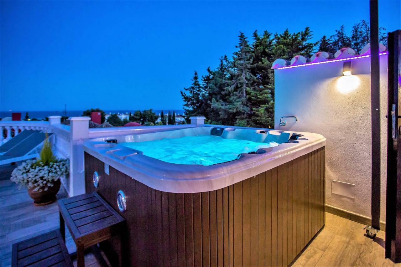 Luxury Villa With Swimming Pool And Jacuzzi 마르베야 외부 사진