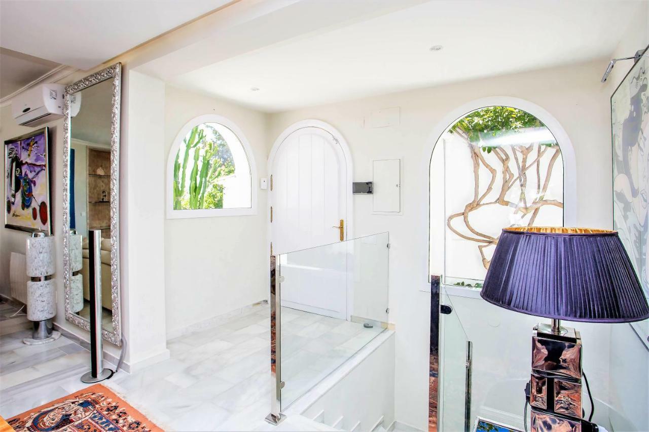 Luxury Villa With Swimming Pool And Jacuzzi 마르베야 외부 사진