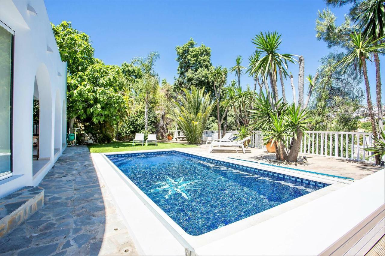 Luxury Villa With Swimming Pool And Jacuzzi 마르베야 외부 사진